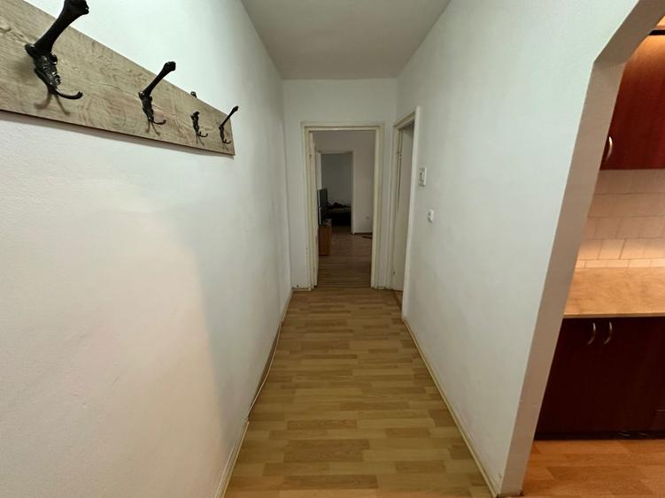 Apartament cu 2 camere de vanzare in cartierul Rogerius, Oradea - 4