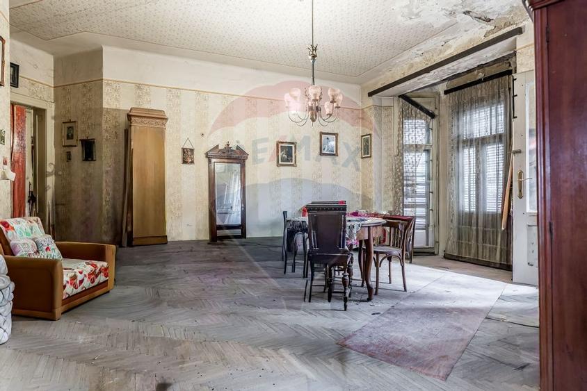 Apartament 4 camere ultracentral de vanzare in Arad - 13