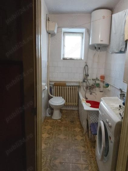 Casa si teren de vanzare - 9