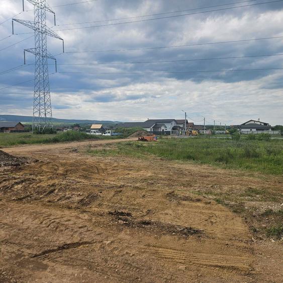 Vand teren Intravailan , locuri casa Comuna Mihai Viteazu jud cluj. - 4