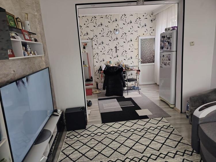 Apartament 2 camere, 60 mp, centrală proprie, vilă - 2