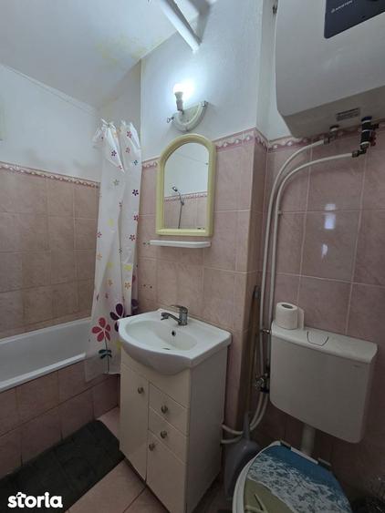 2 camere, Micro 19, zona Spitalului Judetean, etaj 2 - 4