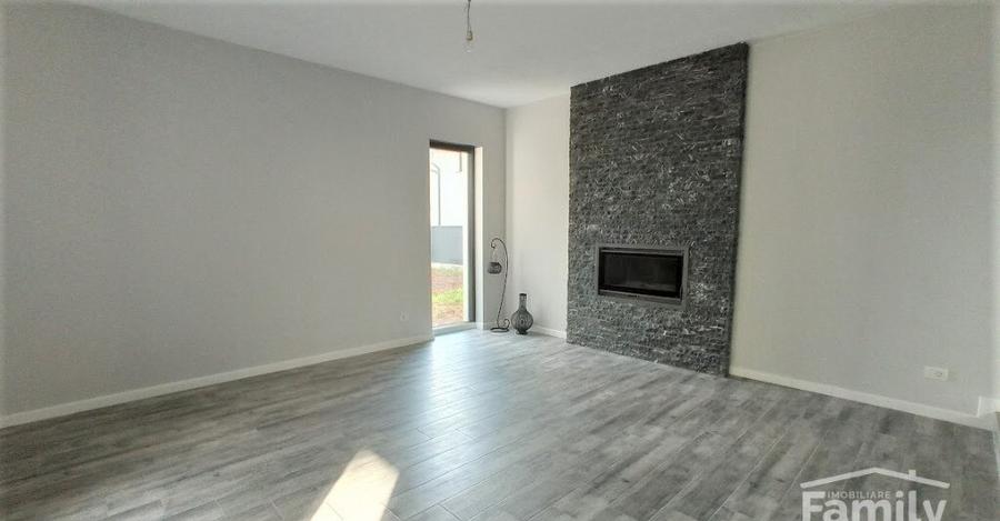 VILA de LUX in Burdujeni - 13