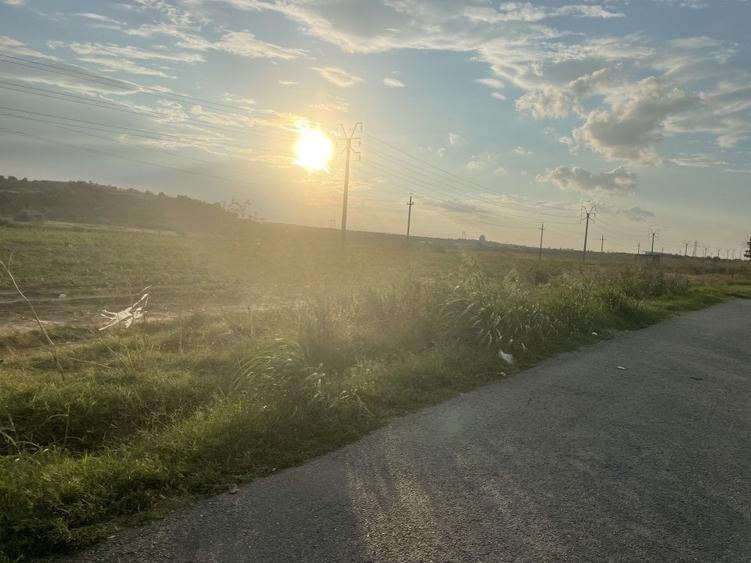 Vand teren 5 mii mp  deschidere DN - 3