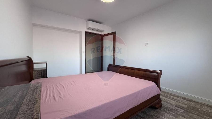 Apartament 3 camere de vanzare Tiglina1 Bloc NOU 2002 - 8