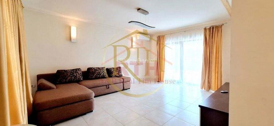 Oferim spre inchiriere casa-duplex cu 4 camere, zona Braytim