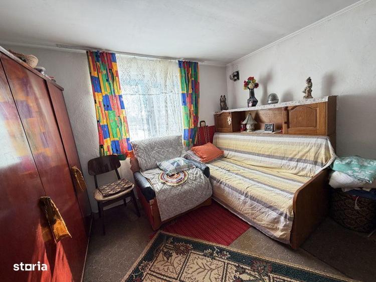 Casa Batraneasca la 8 km de Topoloveni - 19