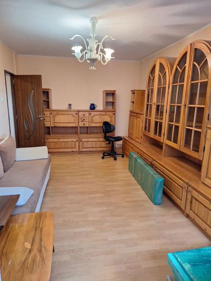 Apartament de vanzare, 3 camere decomandat +2 balcoane, Bd. REPUBLICI - 7