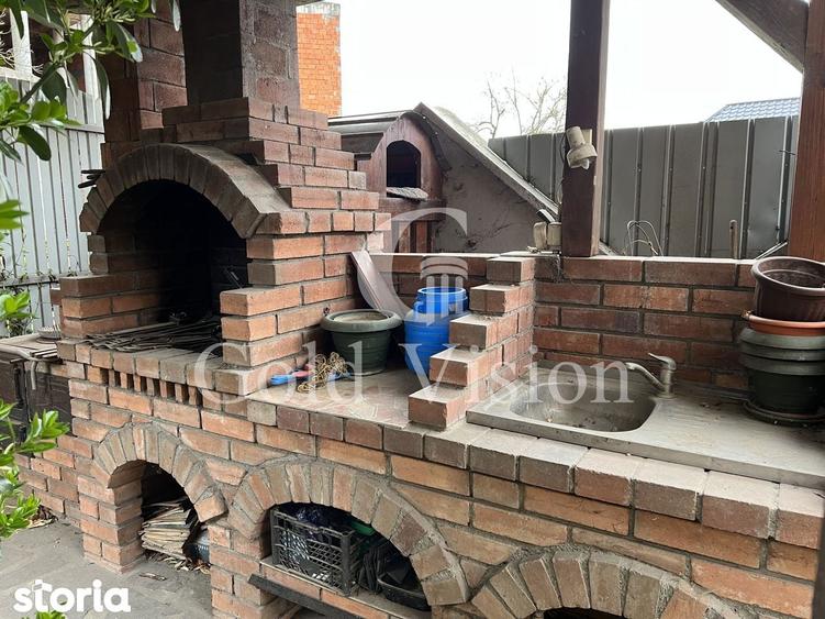 Casa cu 5 camere + anexa cu garaj, mobilata complet, str. Gh. ?incai - 12