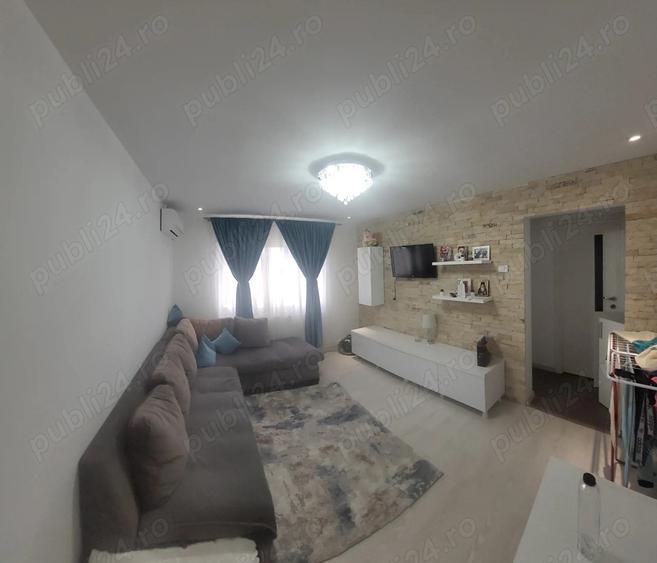 Apartament de vanzare - 5