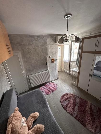 Inchiriez garsoniera - 1