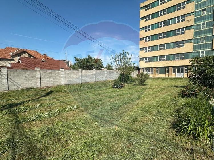 Spațiu de birouri- Imobil Multifuncțional în Arad P +6 - 4