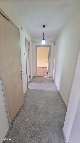Apartament cu 2 camere de vanzare in Curtea de Arges. - 12