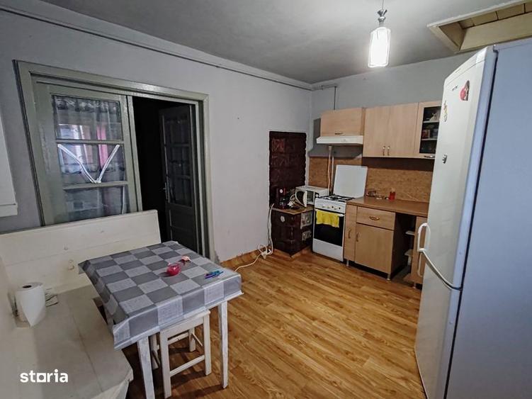 Inchiriez apartament in casa - 3