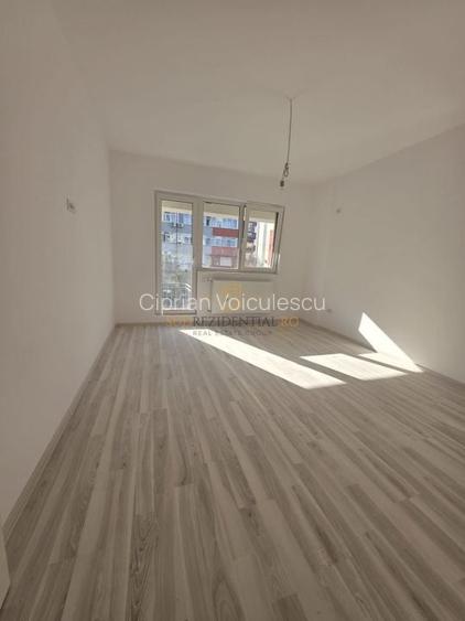 Apartament 2 camere de inchiriat, curte 40 mp,metrou, Popesti-Leordeni