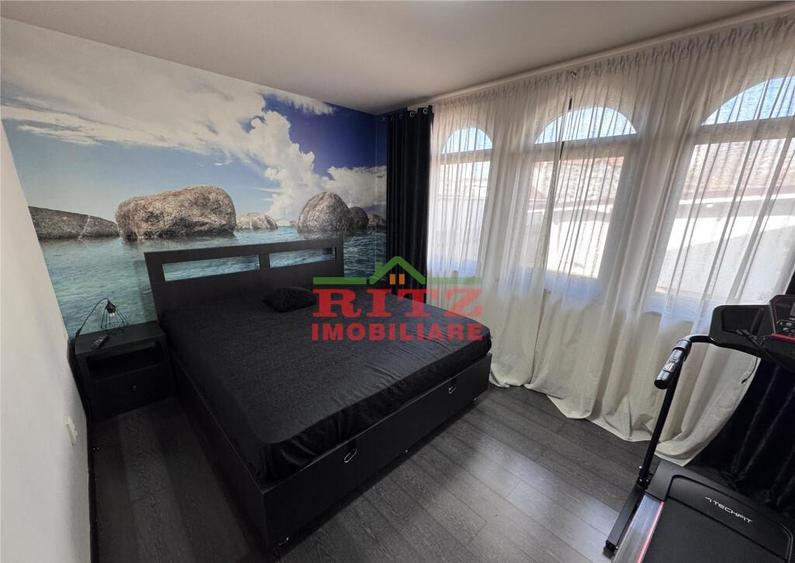 Vila garaj, zona Palatul de Justitie! - 12