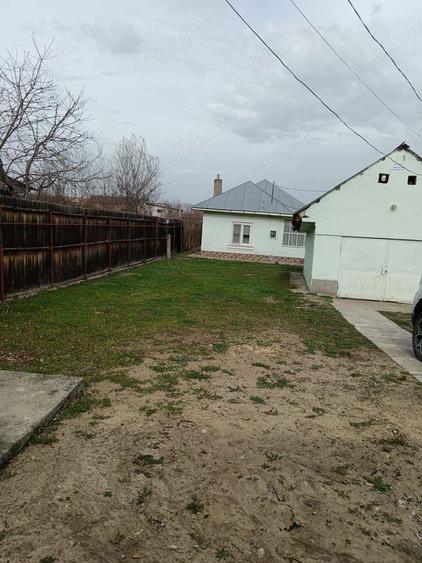 Casa in ora?ul Bal? Jude?ul Olt, strada Viilor - 10