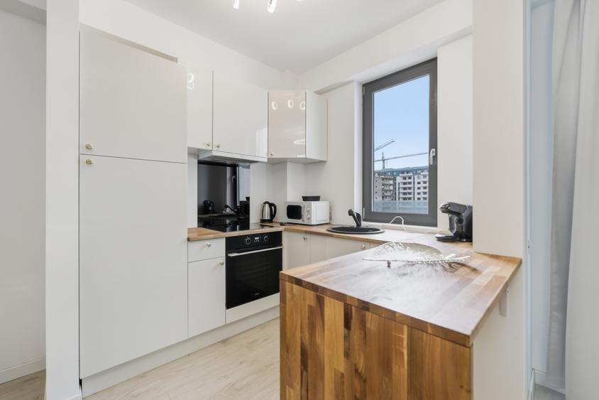 STUDIO - ZONA PIPERA - LOC PARCARE INCLUS - SECURIZAT 24/7 - COMISION 0% - 4