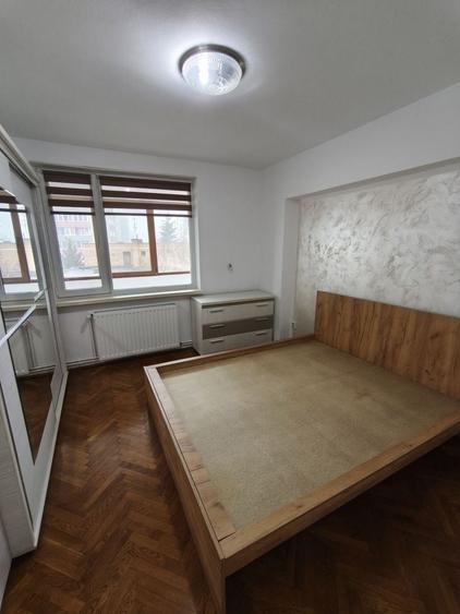 Apartament 3 camere Poli 2 – spatiu, lumina si priveliste - 1