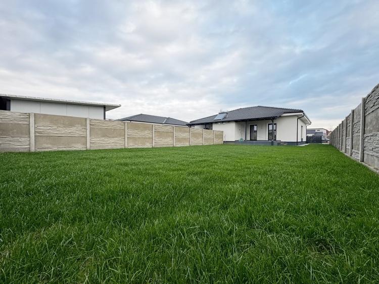 Duplex 3 camere, 340 teren, 75mp utili + 15mp terasa -Mosnita Noua - 2