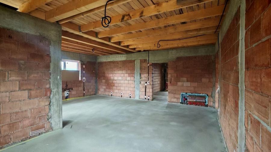 Casa la cheie in CRISTIAN pe Parter, zona de vile,250.000 euro - 12