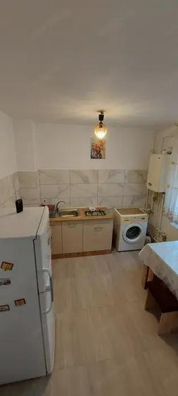 Inchiriez garsoniera - ap.1 camera f.mare termen lung - 3