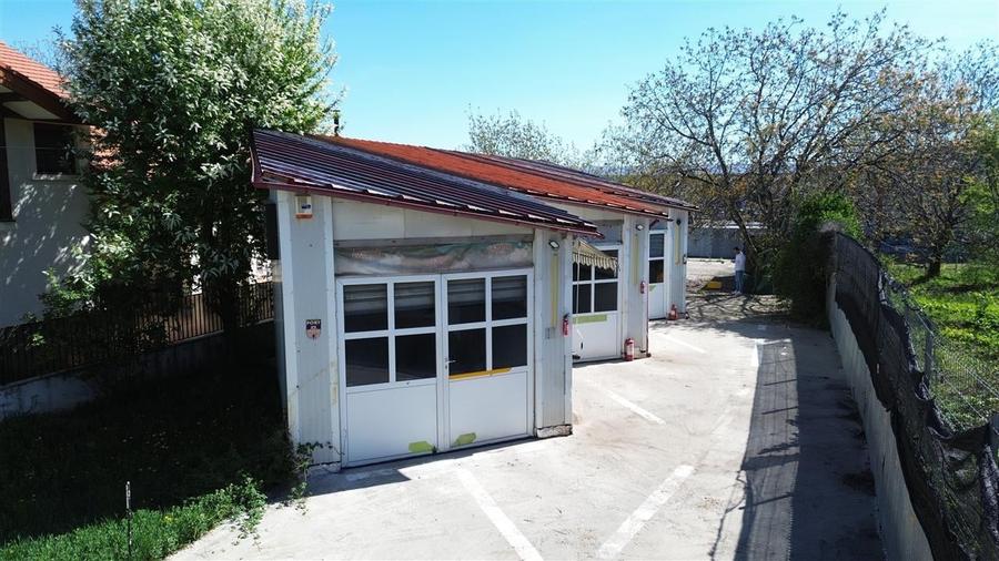 Hala 100 mp, teren 630 mp, D= 13 ml, zona E 85-oras - 8