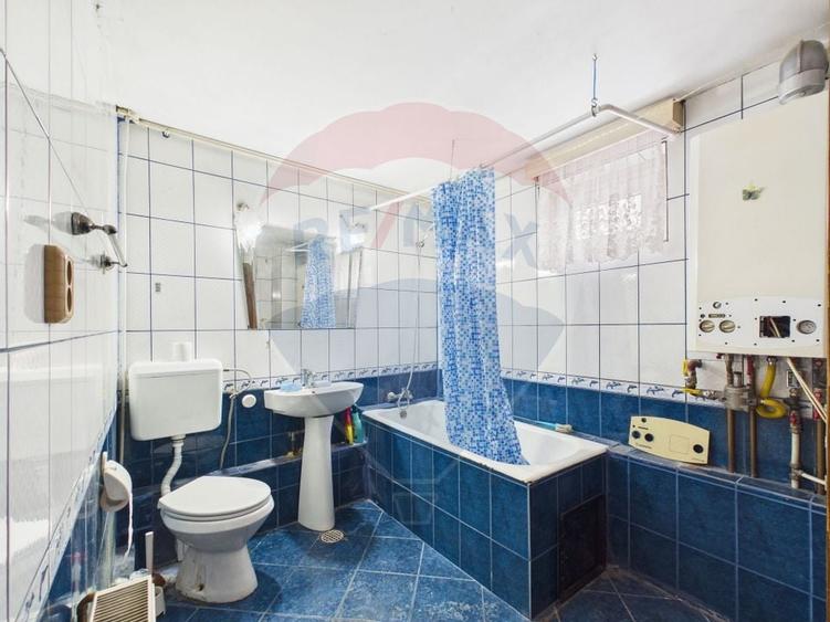 Casă cu curte de vanzare Ferentari- Salaj - 11