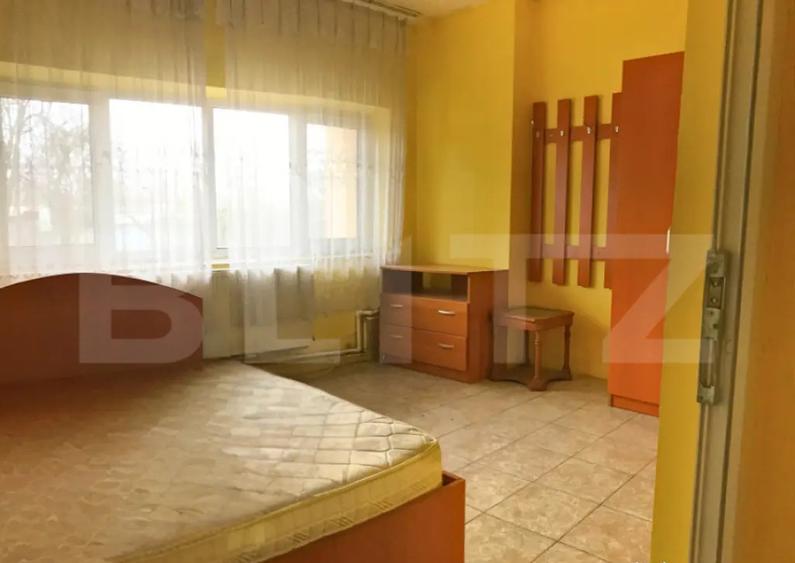 Casa de vanzare, 354 mp, zona Titu - 7