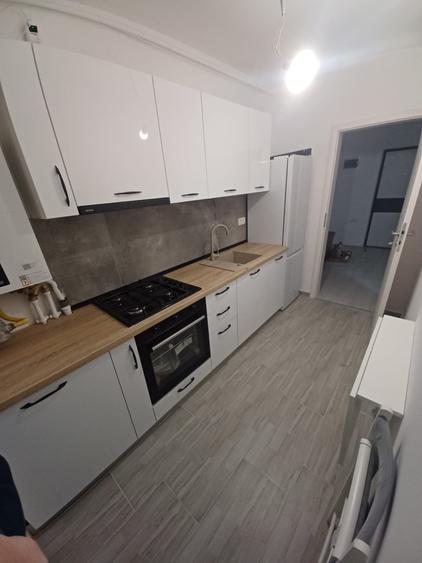 Garsoniera Perfecta de INVESTITIE! Metrou la 3 minute! - 3