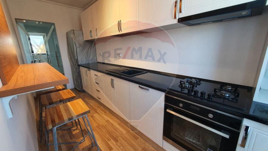 Apartament cu 2 camere, 77 mp V4 - 2