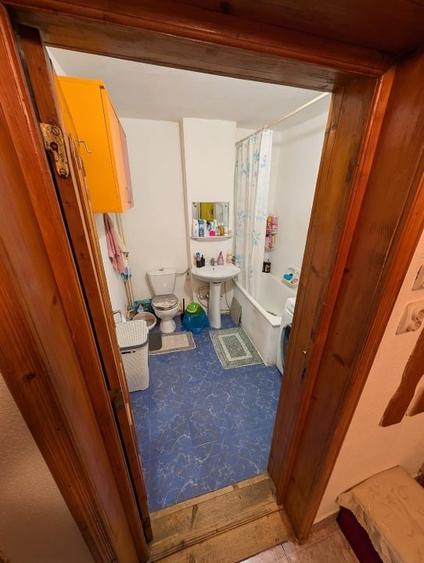 Apartament 2 camere decomandat 52 mp - strada Vârnav nr. 5 - Etaj 2 - 4