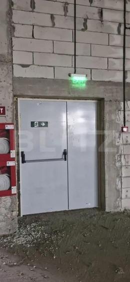 Spa?iu comercial de mari dimensiuni, 400 mp, Exterior Sud - 10