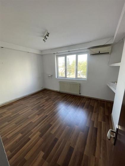 Vanzare vila zona Calea Calarasilor - Traian |  teren 444 mp | - 5