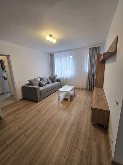 Ap 2Cam prima inchiriere, renovat, bloc T3,langa Gen. Nr. 3 Marasesti - 3