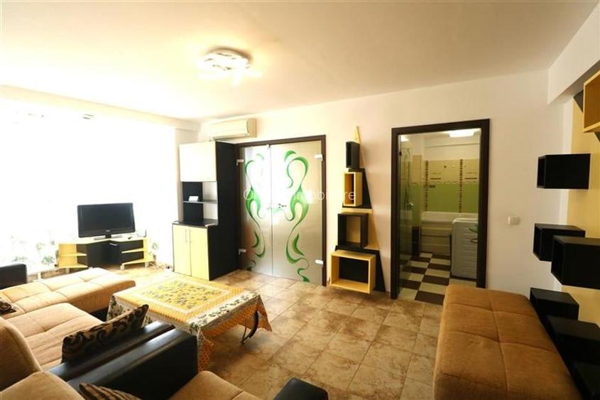 Apartament cu 2 camere decomandat, mobilat în Central Apartament cu 2 camere decomandat, mobilat în Central
