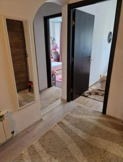 Apartament 3 camere decomandat, renovat - 1