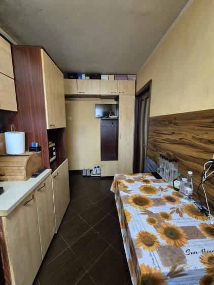 Vand apartament 2 camere, 42 mp, Craiovita Noua - 8