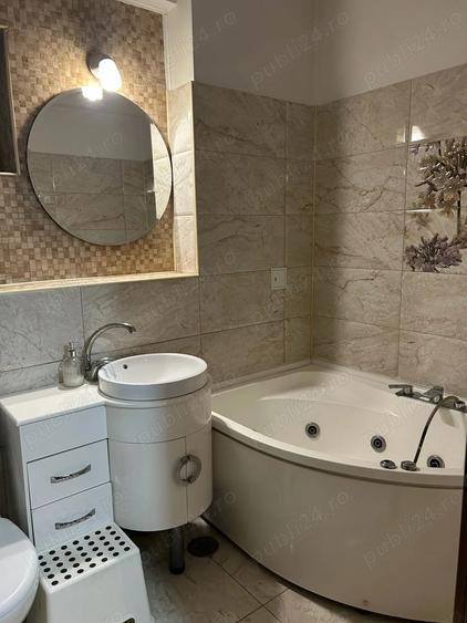 Inchiriez Apartament 3 camere, 111 mp, parcare, Mall Vitan, Proprietar - 11