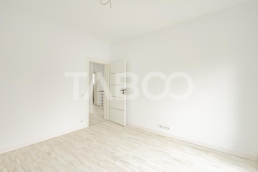 Casa individuala de vanzare 177 mpu 5 camere garaj 3 terase 2 bai - 25