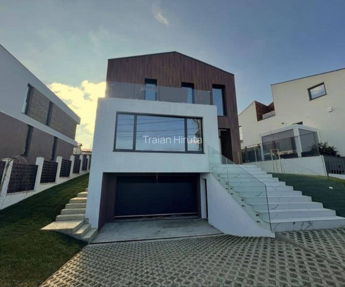 Casa individuala, 254mp utili, 415mp teren, Europa
