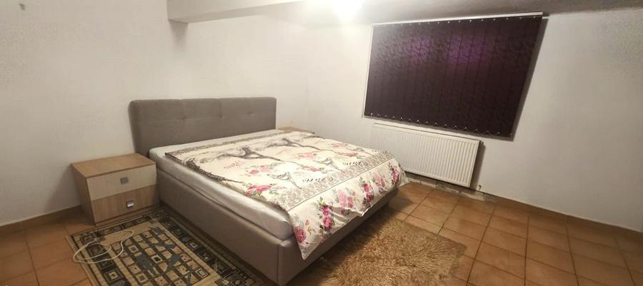 De vanzare - Apartament cochet Parcul Carol - 2