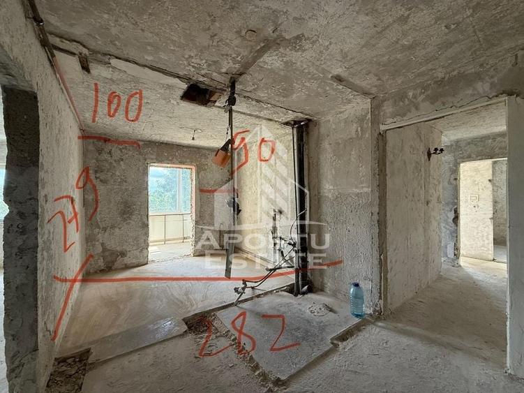 Apartament cu 3 camere, 2 bai, 2 balcoane, decomandat, zona Freidorf - 6