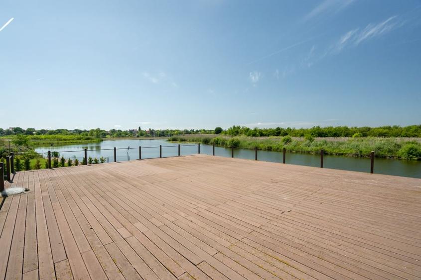 Vila individuala cu piscina si deschidere la lac - Izvorani, zona exclusivista - 19