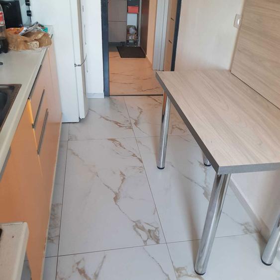 Inchiriez apartament 2 camere - 4