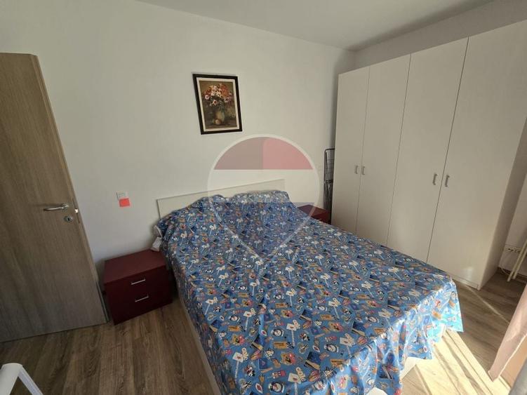 Apartament cu 3 camere semidecomandat, mobilat în Snagov