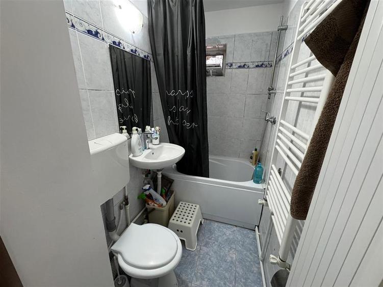 Apartament 2 camere, parter, 46mp , zona Sud - Scoala 1 - - 13