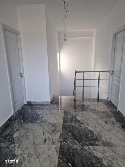 Vand vila p+1+pod mansarsabil propietar - 1