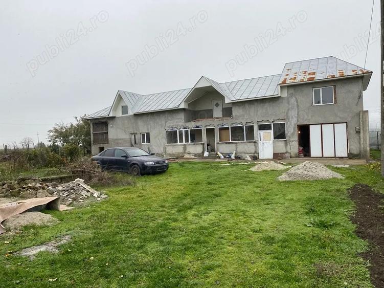 vand casa in perieti - 1