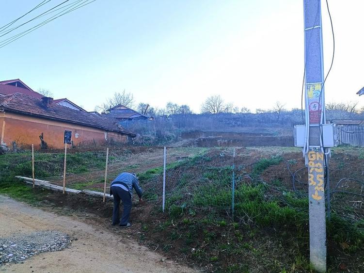 Vand teren intravilan in Podari - 5